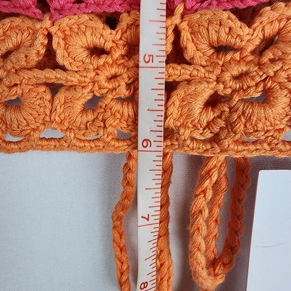 NWT Lovers + Friends Over The Rainbow Crochet Crop Top Size Small - Picture 5 of 7